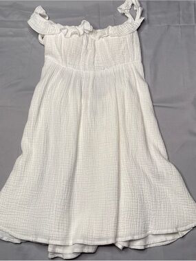 Princess Polly White Babydoll Castillo mini dress ruffle trim  Size 4 textured